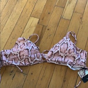 NWT LA Hearts Snakeskin bikini top